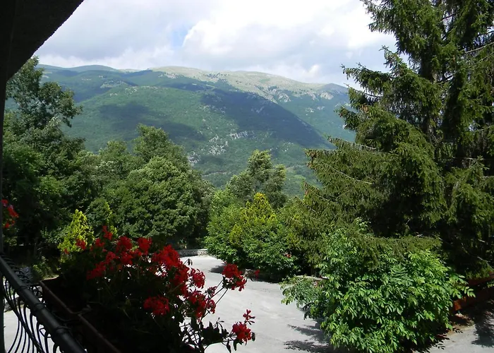 מלון Valdirose *